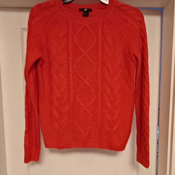 H&M Sweater - Picture 5 of 5